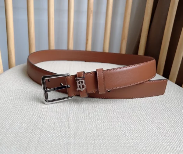 Burberry belt