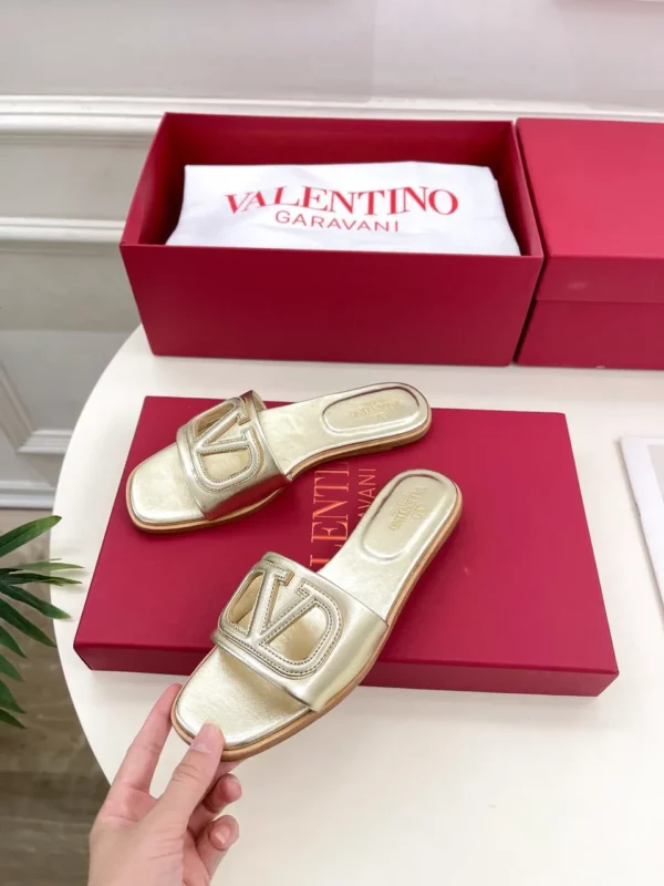 Valentino shoes - Reps shoes