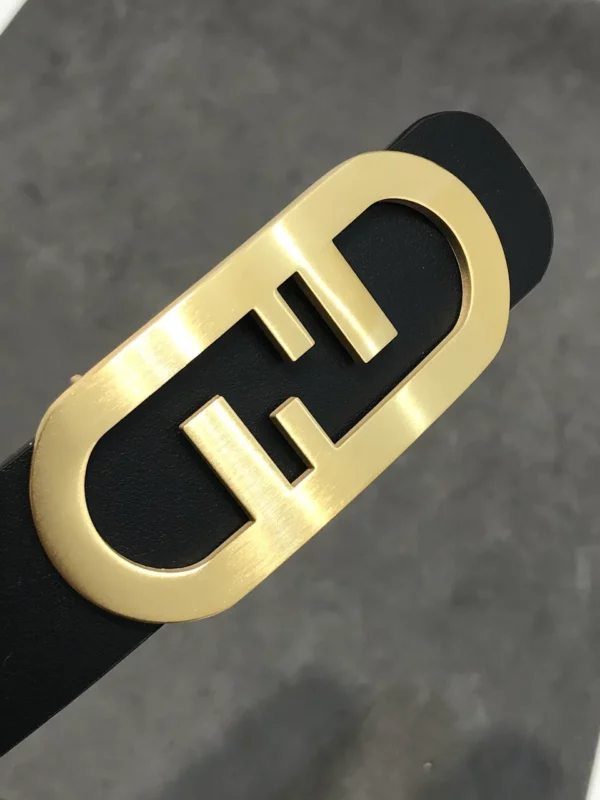 Fendi belt