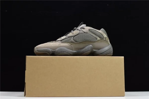 Adidas Yeezy 500-03-05 - Replica shoes