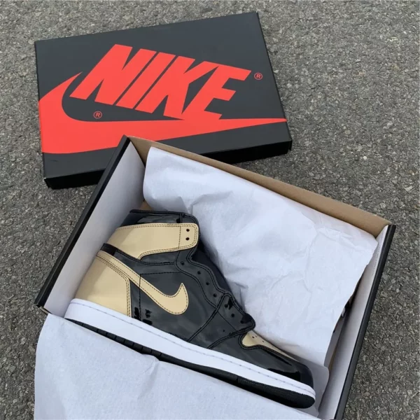 Air Jordan 1 Gold Toe - 2018-11-06 - Replica shoes