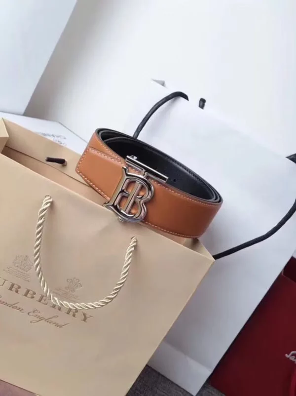 Burberry belt