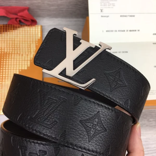 Louis Vuitton belt