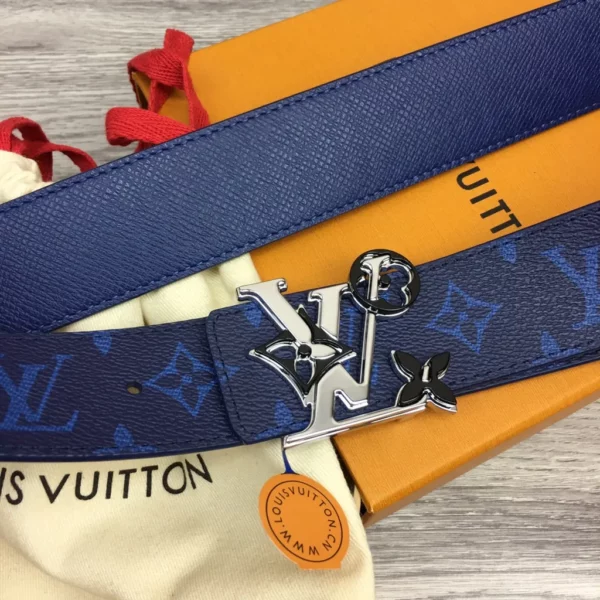 Louis Vuitton belt