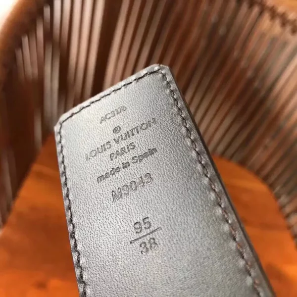 Louis Vuitton belt