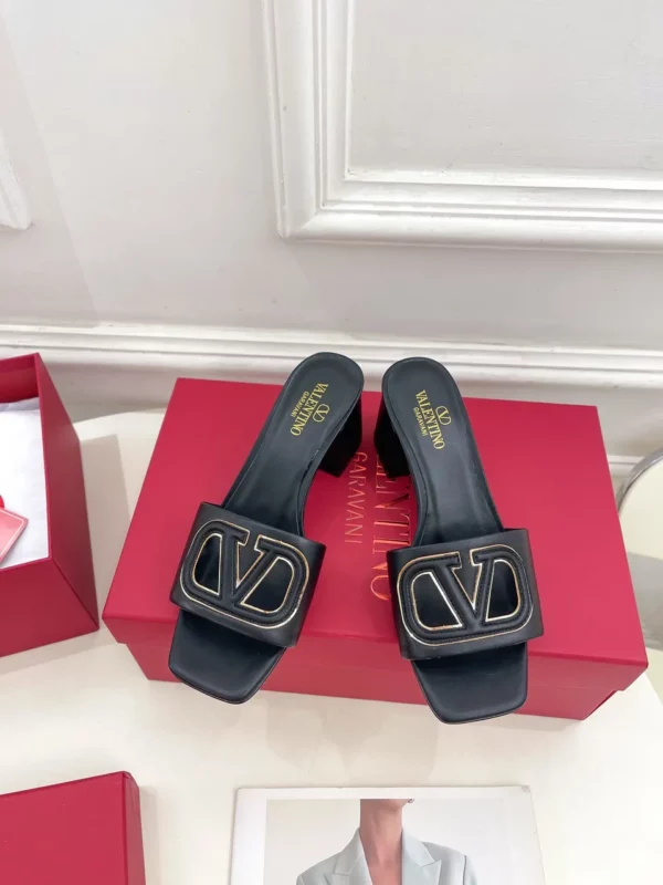 Valentino shoes - Reps shoes