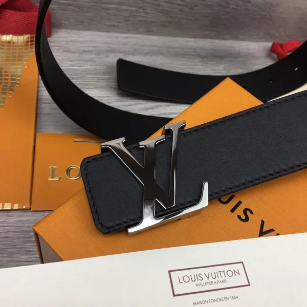 Louis Vuitton belt