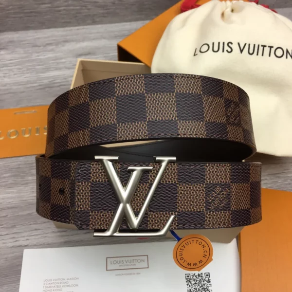 Louis Vuitton belt