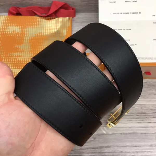 Louis Vuitton belt