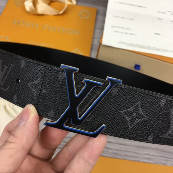 Louis Vuitton belt