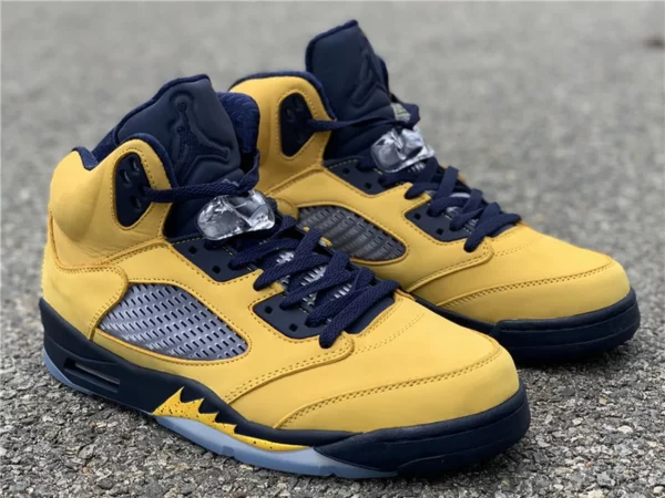 Air Jordan 5 SP Michigan - 2019-07-02 - Replica shoes