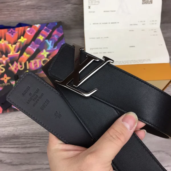 Louis Vuitton belt