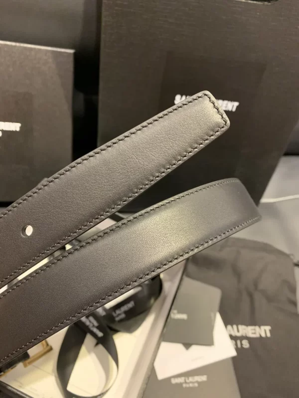 Saint Laurent belt