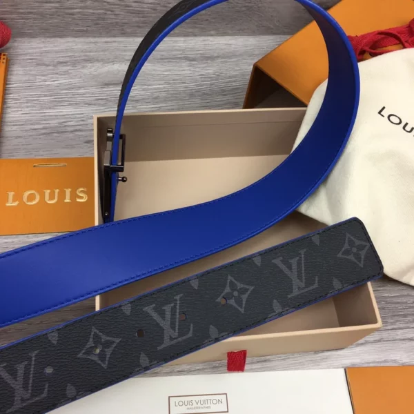 Louis Vuitton belt