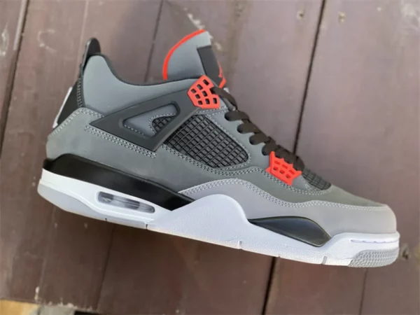 Travis Scott x Air Jordan 4-01-13 - Replica shoes