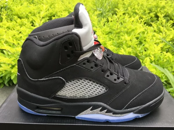 Air Jordan 5 Retro Black Metallic - 2016-06-19 - Replica shoes