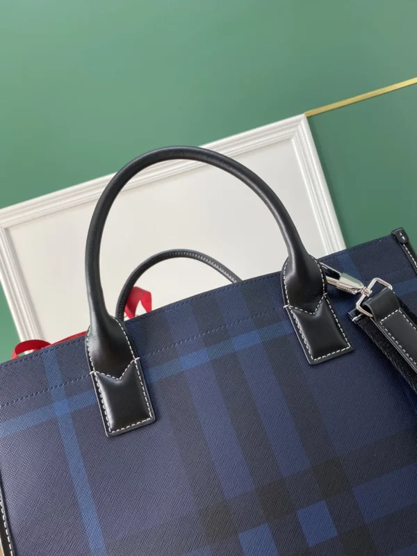 Burberry bag - replica bags