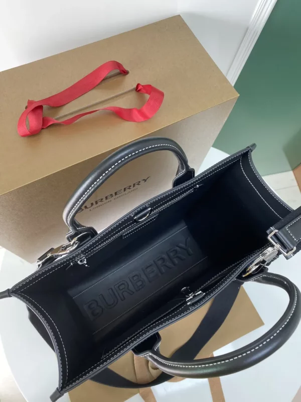 Burberry bag - replica bags