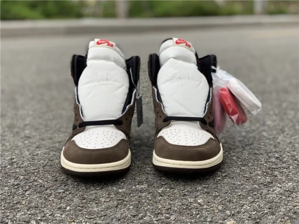 Travis Scott x Air Jordan 1 High OG - 2019-06-06 - Replica shoes