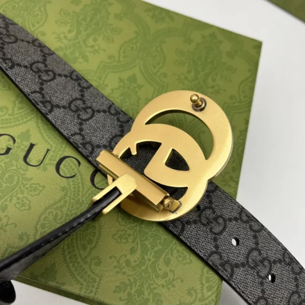 Gucci belt