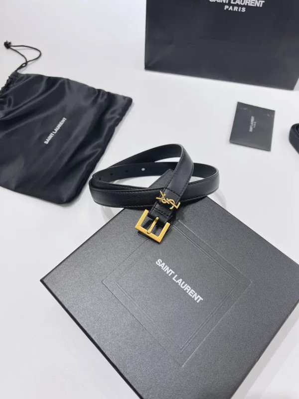 Saint Laurent belt