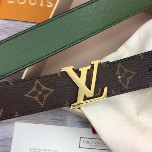 Louis Vuitton belt