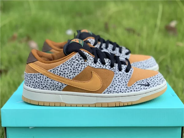 Nike SB Dunk Low Safari - Replica shoes