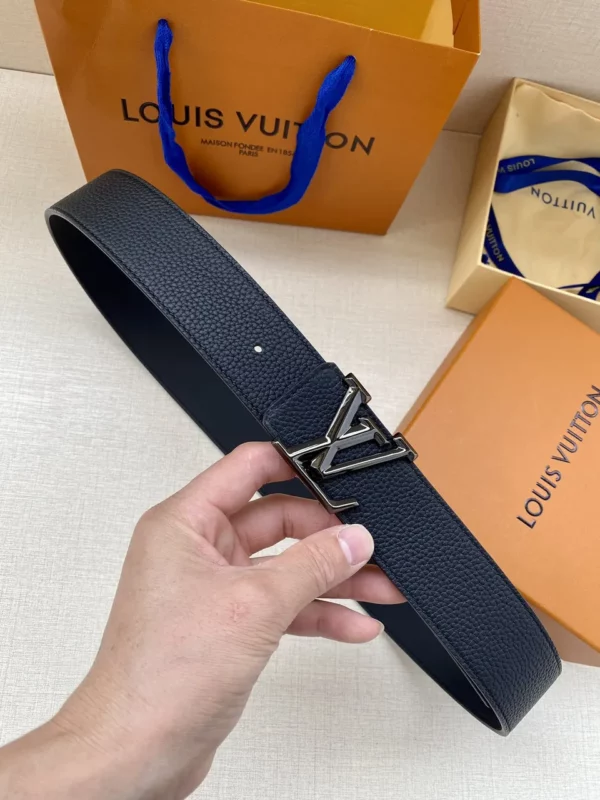 Louis Vuitton belt