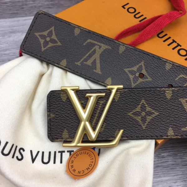 Louis Vuitton belt