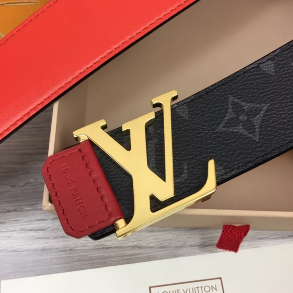 Louis Vuitton belt