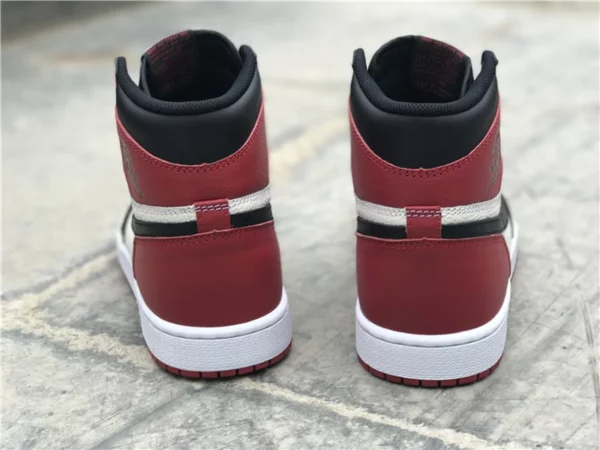 Air Jordan 1Bred Toe 2018 - 2017-12-17 - Replica shoes