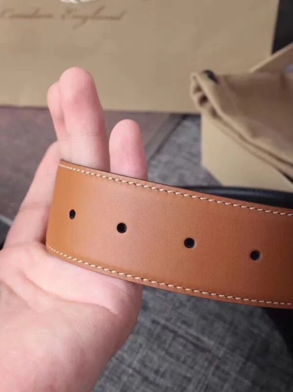 Burberry belt