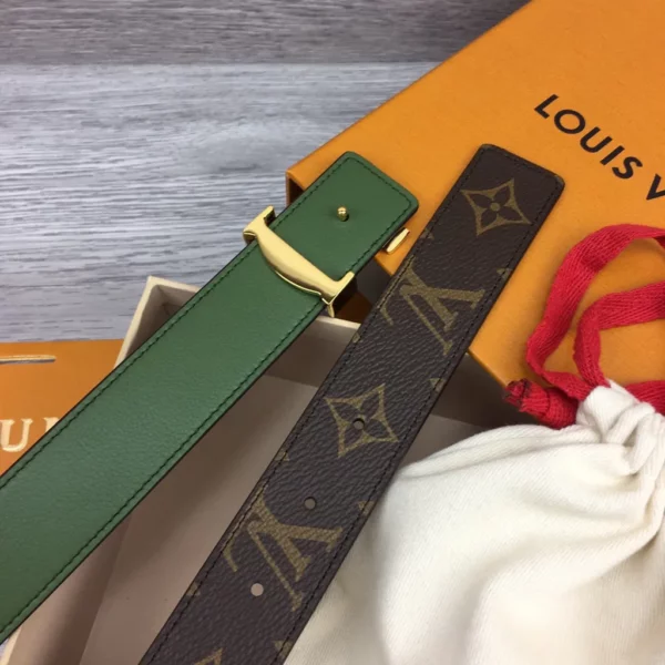 Louis Vuitton belt