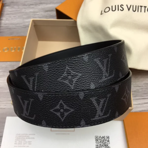 Louis Vuitton belt