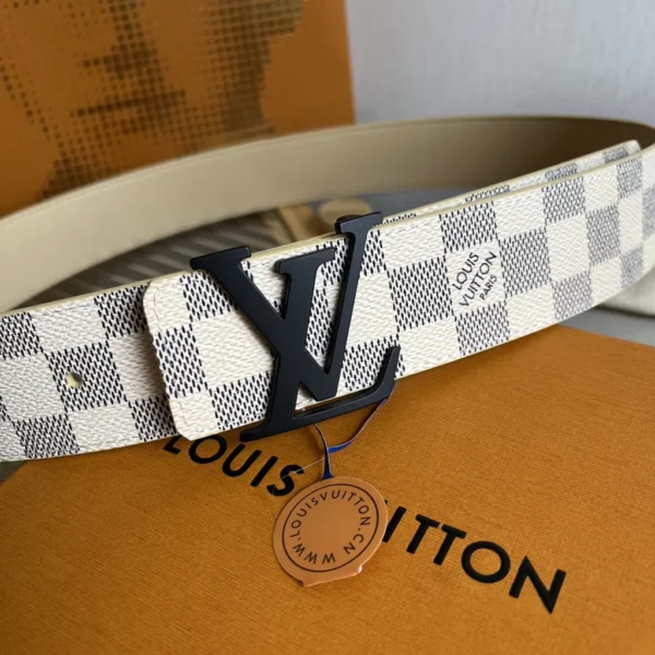 Louis Vuitton belt