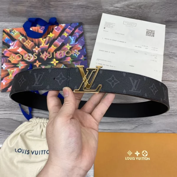 Louis Vuitton belt