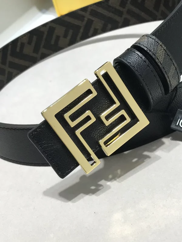 Fendi belt