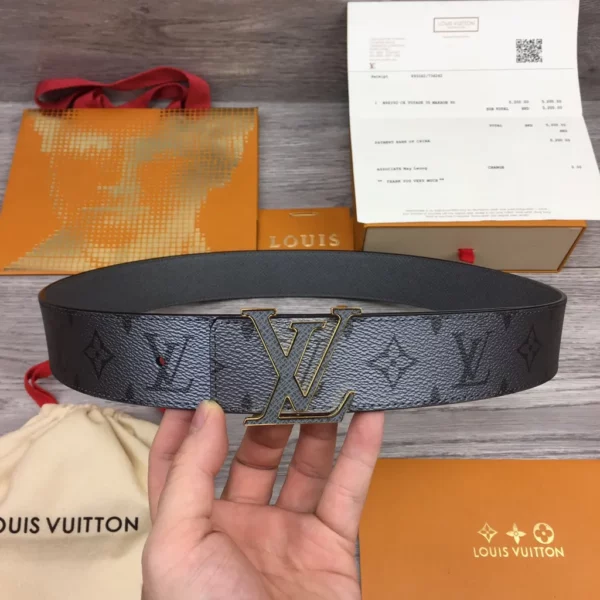 Louis Vuitton belt