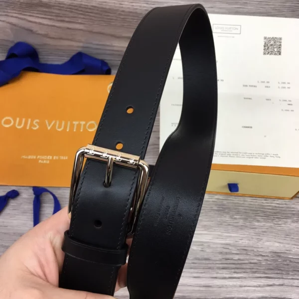 Louis Vuitton belt