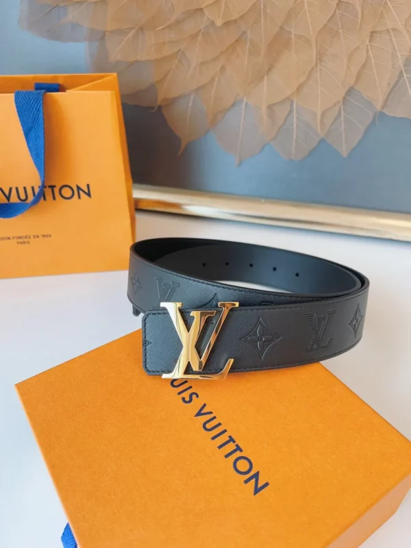 Louis Vuitton belt