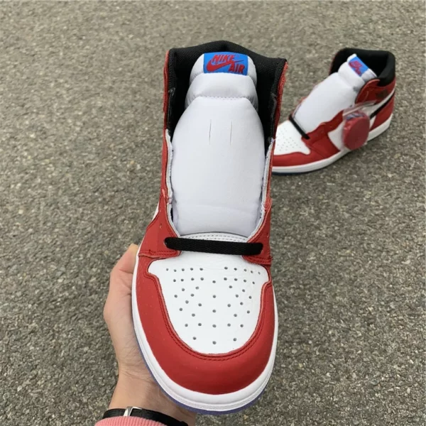 Air Jordan 1 Retro High OG Chicago Crystal - 2019-01-04 - Replica shoes