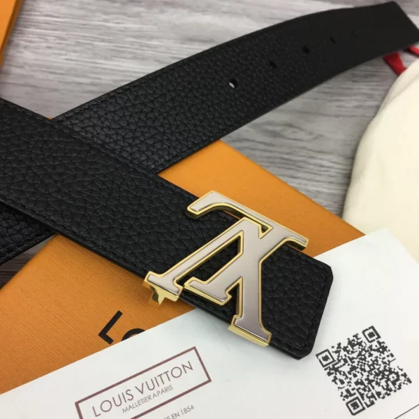 Louis Vuitton belt