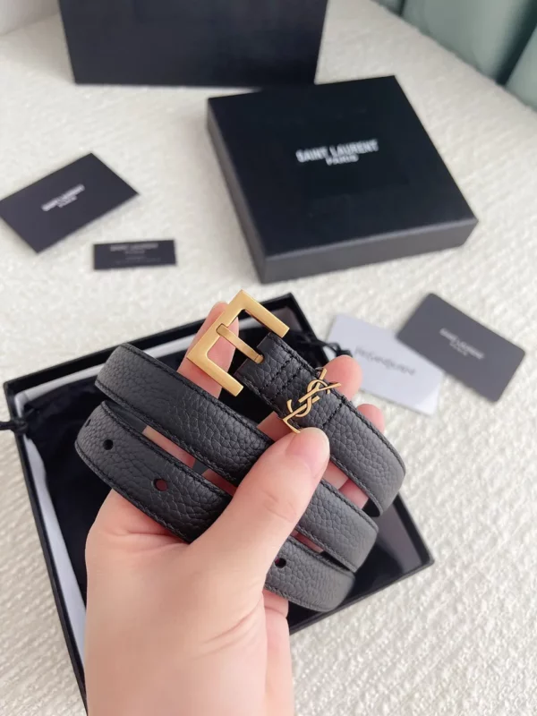 Saint Laurent belt