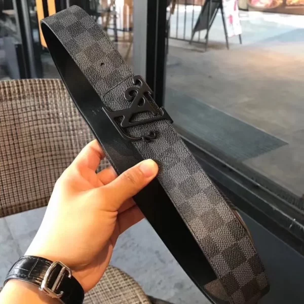 Louis Vuitton belt