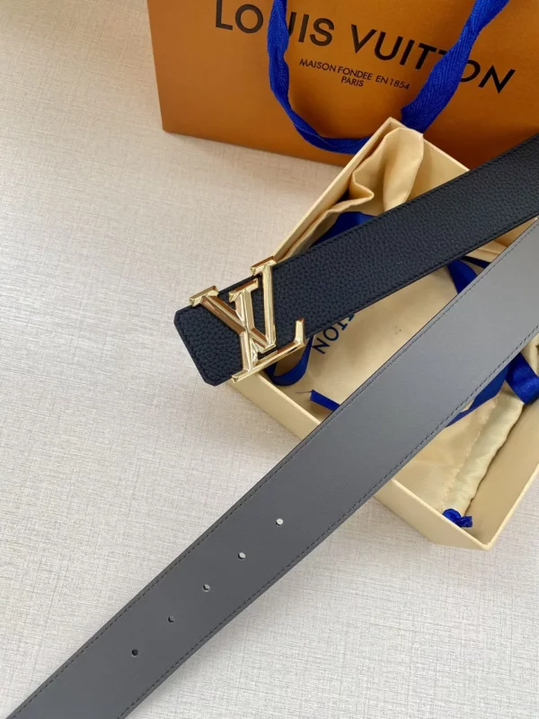 Louis Vuitton belt