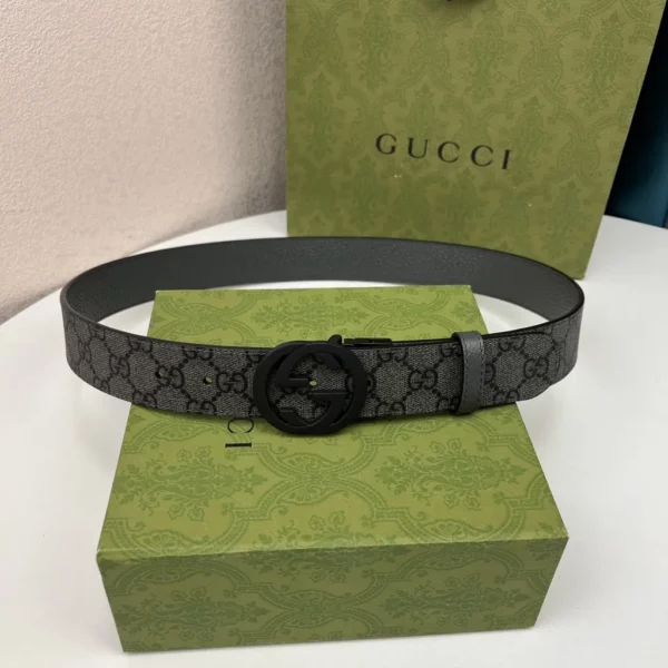 Gucci belt