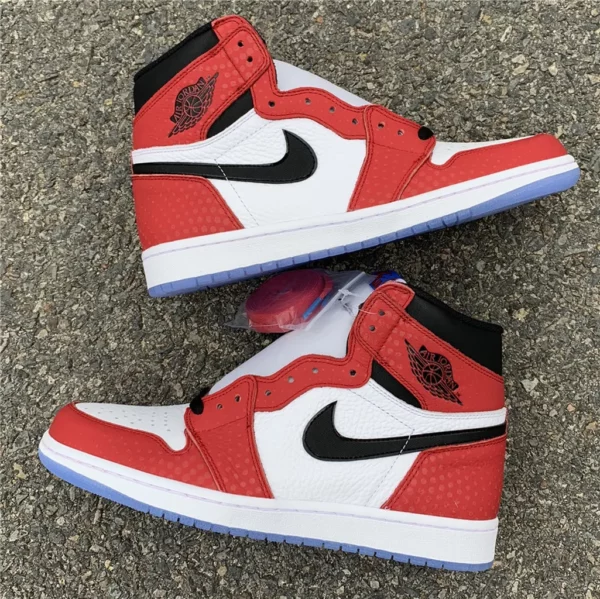 Air Jordan 1 Retro High OG Chicago Crystal - 2019-01-04 - Replica shoes