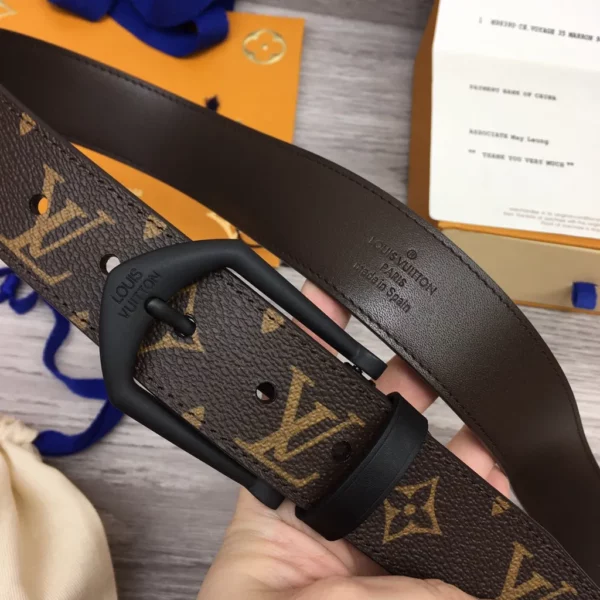 Louis Vuitton belt