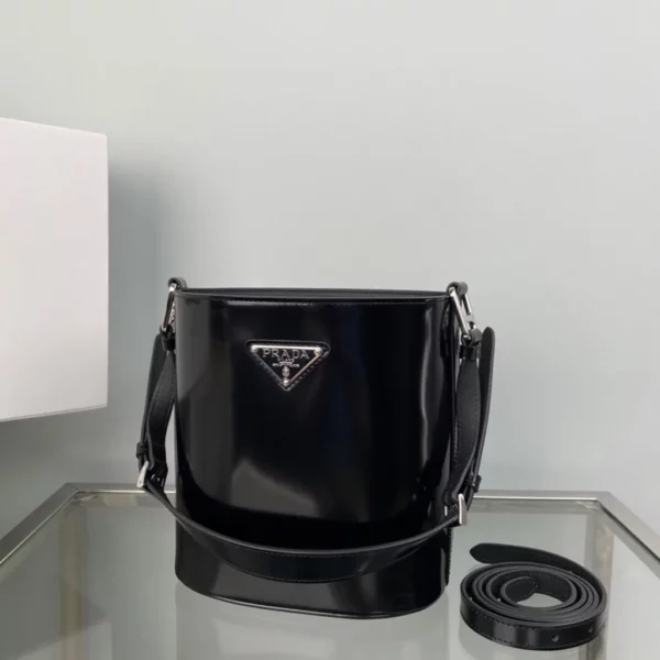 Prada bag - rep bags