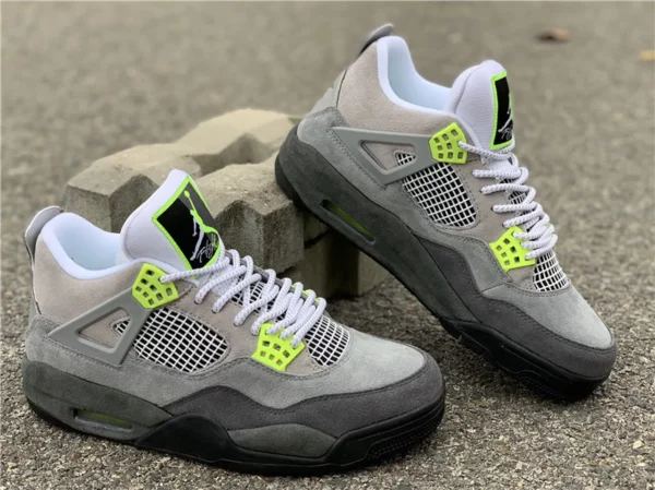 Air Jordan 4 SE Neon - Replica shoes